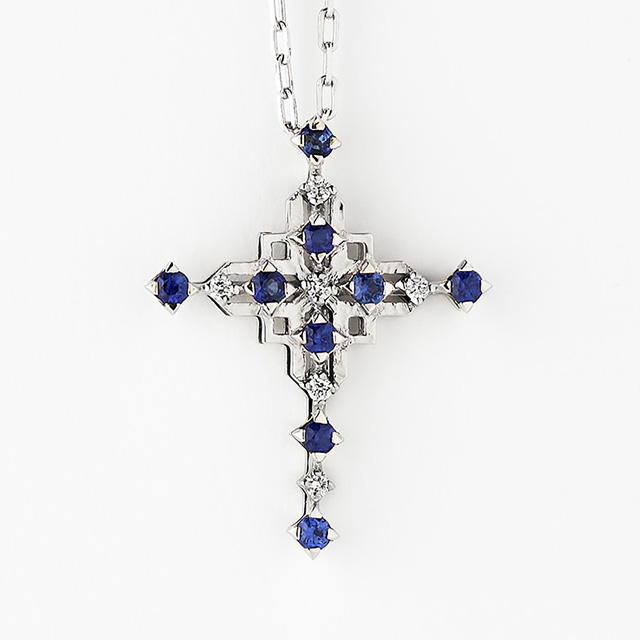 カラーストーンの種類<br>貴石と半貴石って?